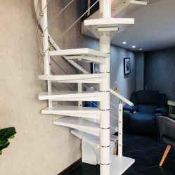 -丫丫NAIL日式自助美甲美睫沙龙