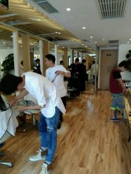 -简法造型·品牌形象店