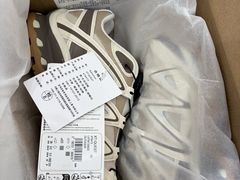 -SALOMON萨洛蒙(长沙国金街店)