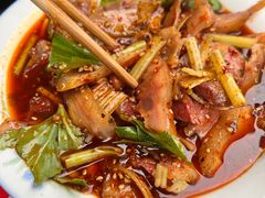 -中和裴氏蹄花(府河路店)