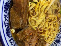 -吕氏馄饨包子大排档