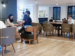 用餐区-星巴克臻选(广州沙面店)