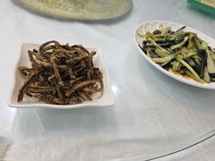 -乐山第一家临江鳝丝(茶坊路店)