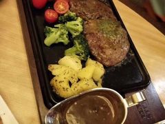 -必胜客(吾悦广场店)