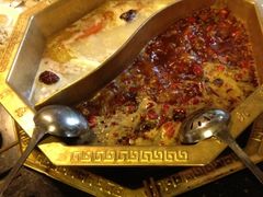 鸳鸯锅-蜀九香火锅(彩虹店)