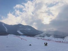 -鳌山滑雪度假区