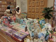 -猫的天空之城概念书店(印象城购物中心店)
