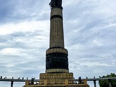 -人民防洪胜利纪念塔