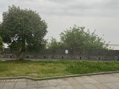 -巴陵广场