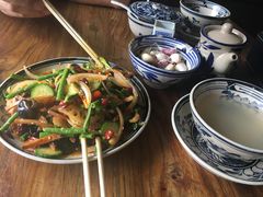 -何家一碗面(南大街店)