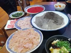 -沸炉重庆老火锅(军事博物馆店)