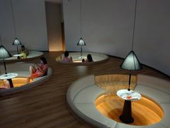 -涨巢·潮玩水疗局