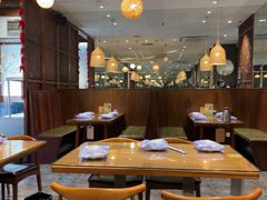 -泉畔人家·老济南经典鲁菜(大明湖店)