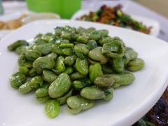 -侬佳蒸菜馆(听潮店)
