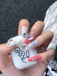 -UGIRL有个美甲