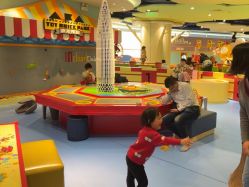-MELAND CLUB亲子乐园•派对(虹桥万象城店)