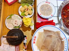-贤合庄卤味火锅(安吉万达店)