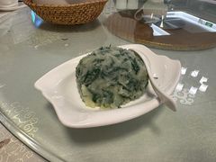 土豆泥拌沙葱-那达慕蒙古风味酒楼