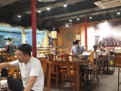 大堂-古铜老院铜锅涮肉·清真(双井店)