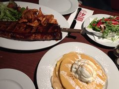 -Pancakes on the rocks(Darling Harbour)