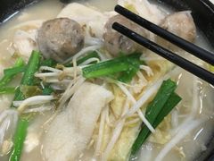-谭仔云南米线(粉岭车站路店)