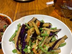 -柴窝堡22号辣子鸡·传承新疆菜