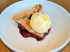 -ROAST coffee & eatery