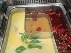 -巴奴毛肚火锅(悠唐购物中心店)