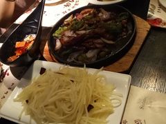 -舌尖上的食缘花园主题餐厅