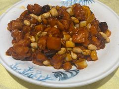宫爆鸡丁-新侨小馆(东直门北小街店)