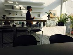 -UNI UNI(环亚凯瑟琳店)