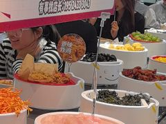 -龍歌自助小火锅(芝罘万达店)