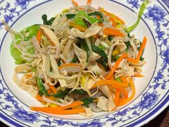 -古都历食南京菜·烤鸭·鸭血粉丝·汤包(南京博物院店)