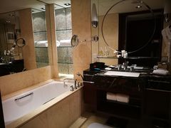 -上海波特曼丽思卡尔顿酒店