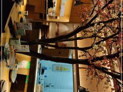 -蜜桃餐厅·伴山(湖滨商业街店)