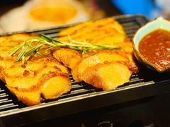 街头烤猪颈肉-泰妃殿(宏伊国际广场店)