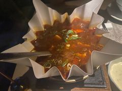 -穹六人间 people 6(岳阳路店)