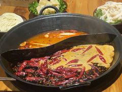 -壹兆圆重庆火锅手工炒底料(长白格林玫瑰湾店)