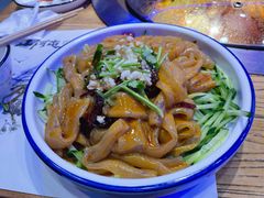 -山河屯铁锅炖(哈西站店)