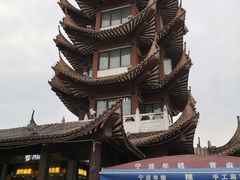 -慈城服务区-停车场