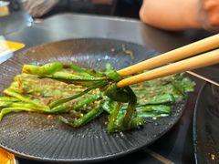 -许哥东北烧烤·铁丳烤串·宫后夹肉(繁花中心店)