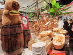 -四海一家自助餐(益田假日广场店)