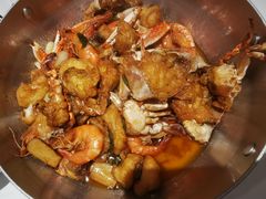 -七欣天香辣蟹火锅(闵行浦江欢乐颂店)