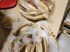 -闫家驴肉老店(华电一校店)
