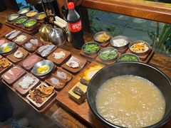 -银米·云南传统过桥米线(双廊黑金冠店)