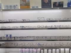 -视野联行眼镜·蔡司·尼康战略合作店(城西银泰店)