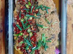 -宏兴烤鱼山庄(宣恩总店)