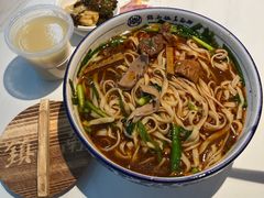 -镇南锅盖面馆(解放路店)