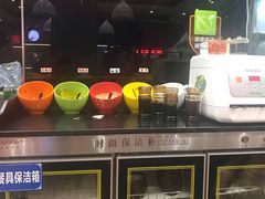 -张亮麻辣烫(三亚商品街店)