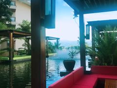 -西昌邛海湾柏樾酒店(原邛海湾柏栎度假酒店)